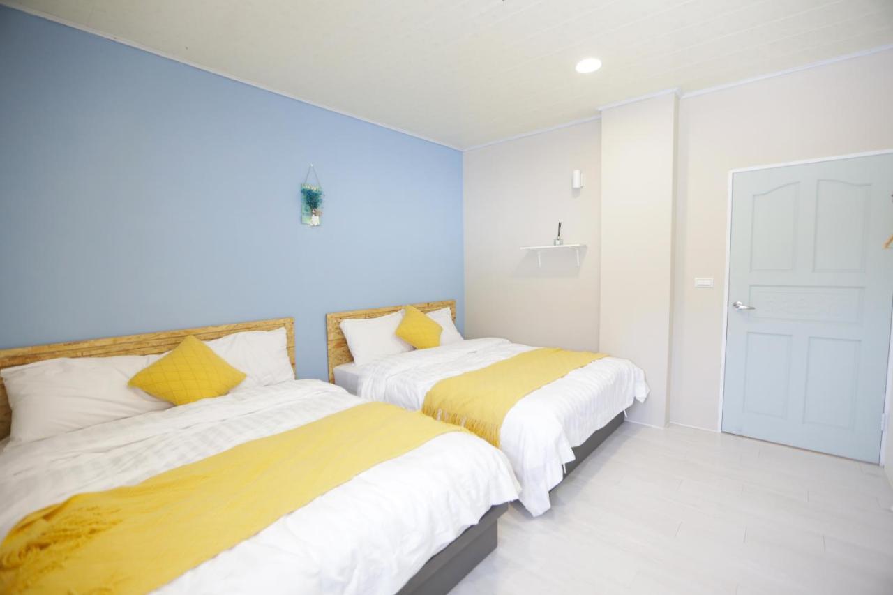 小巷微光 Apartment Lyudao Bagian luar foto